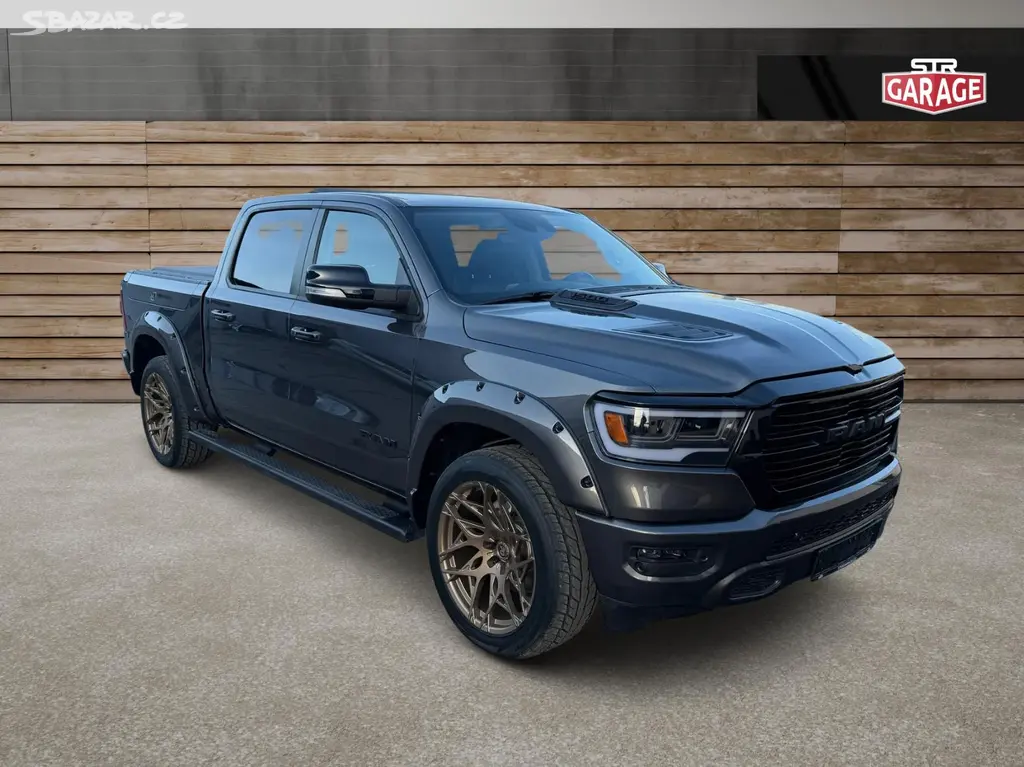 Dodge Ram, +LARAMIE+VZDUCH+RAMBOX+HEMI+